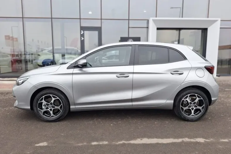 MG MG3 din 2025 cu 1 km - oferta MG0167118 - foto 3