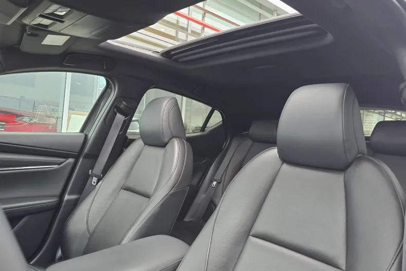 Mazda 3 din 2021 cu 101.164 km - oferta MAZ167120 - foto 20