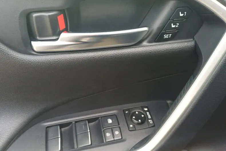 Toyota RAV4 din 2021 cu 76.800 km - oferta TOY167121 - foto 13