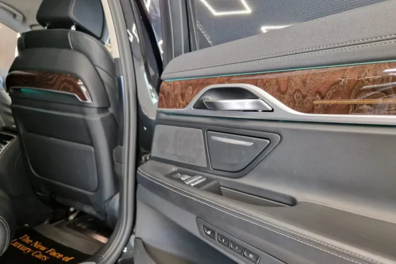 BMW Seria 7 din 2019 cu 177.260 km - oferta BMW167127 - foto 24