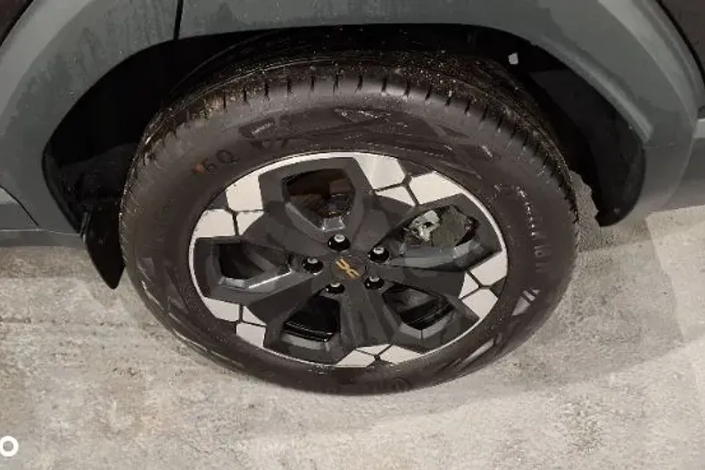 Dacia Bigster din 2025 cu 12.489 km - oferta DAC167129 - foto 7