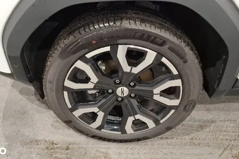 Dacia Bigster din 2025 cu 15.298 km - oferta DAC167130 - foto 5