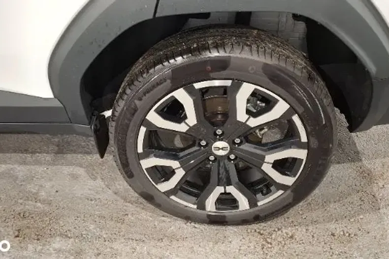 Dacia Bigster din 2025 cu 15.298 km - oferta DAC167130 - foto 7