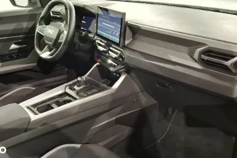 Dacia Bigster din 2025 cu 14.324 km - oferta DAC167131 - foto 12