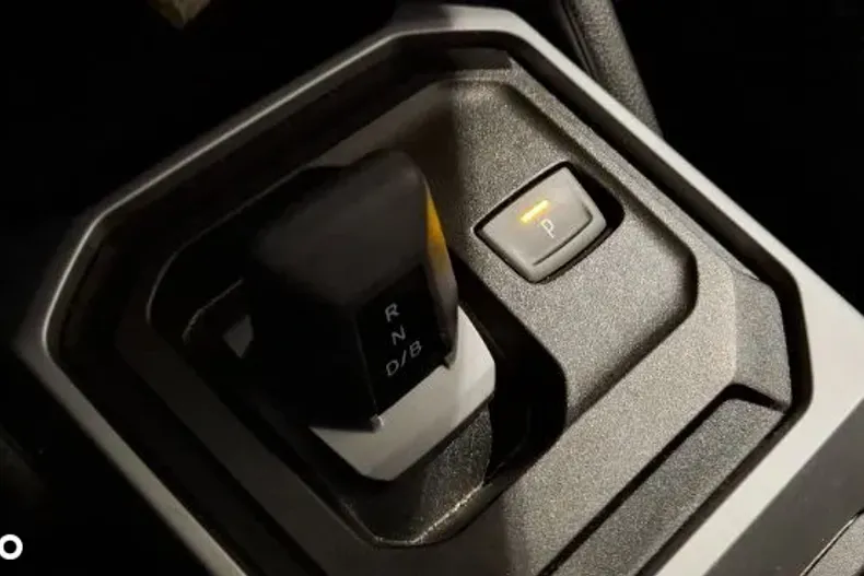 Dacia Bigster din 2025 cu 14.673 km - oferta DAC167132 - foto 16