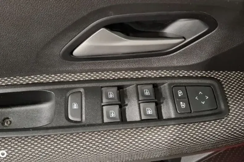 Dacia Jogger din 2023 cu 63.350 km - oferta DAC167134 - foto 23