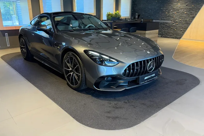 Mercedes-Benz AMG GT din 2025 cu 1 km - oferta MER167137 - foto 3