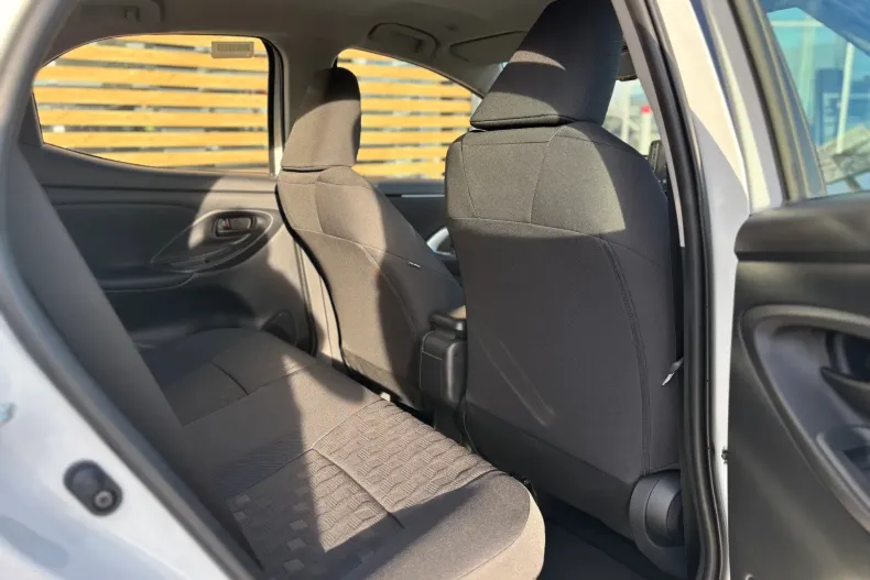 Toyota Yaris din 2025 cu 5 km - oferta TOY167140 - foto 9