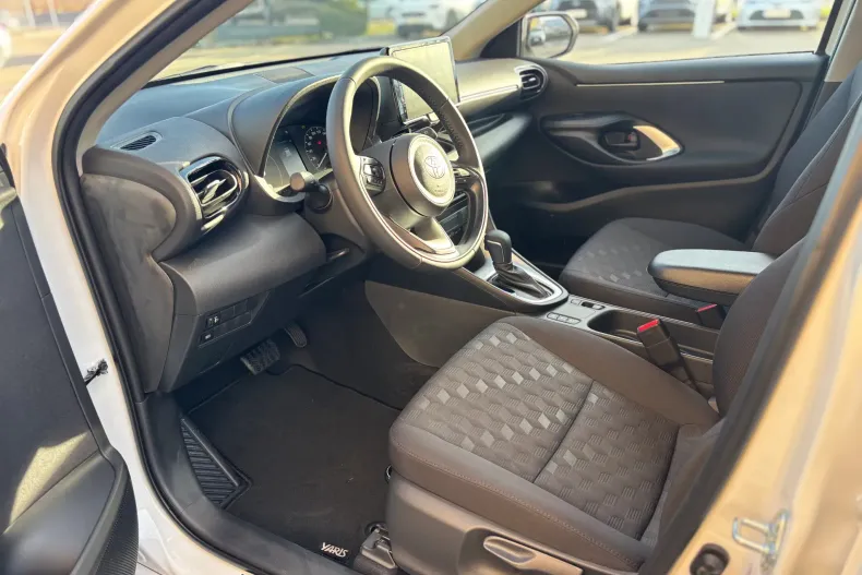 Toyota Yaris din 2025 cu 5 km - oferta TOY167140 - foto 11