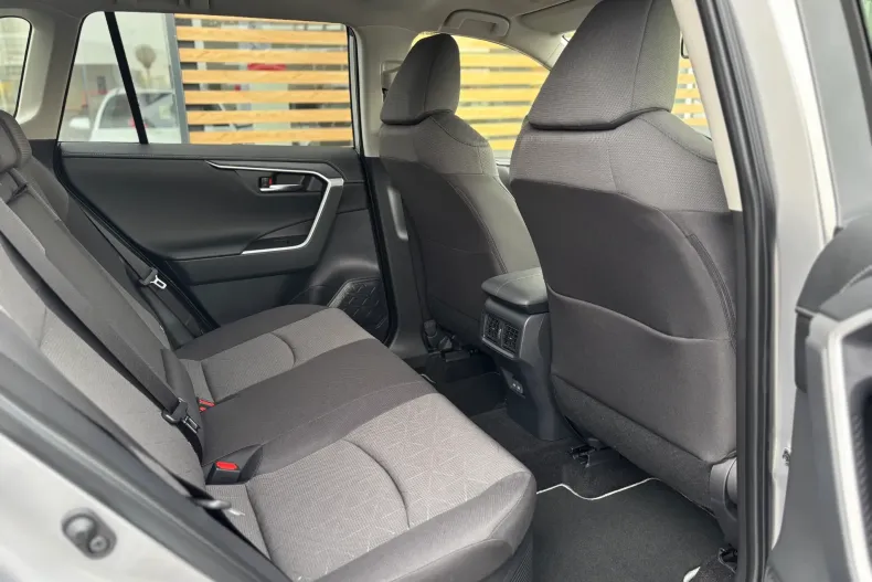 Toyota RAV4 din 2025 cu 7 km - oferta TOY167141 - foto 9