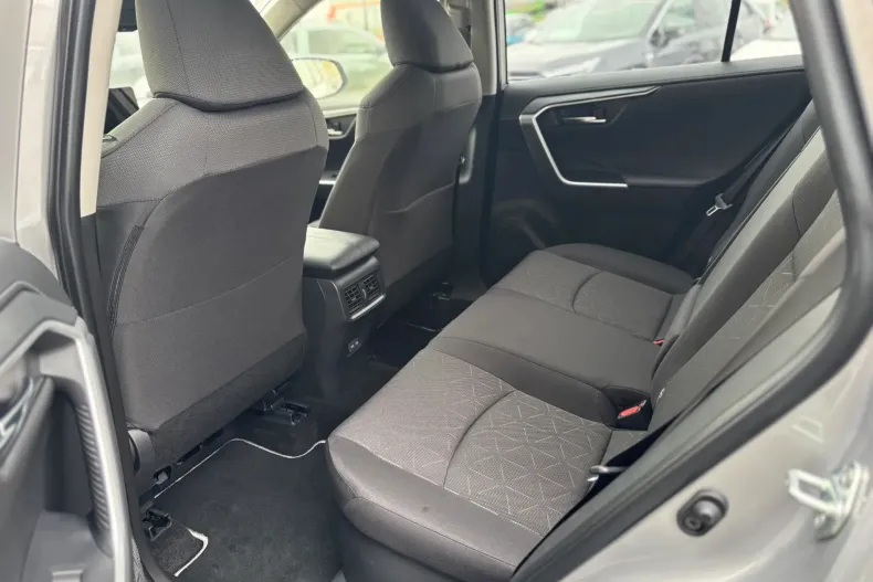 Toyota RAV4 din 2025 cu 7 km - oferta TOY167141 - foto 11