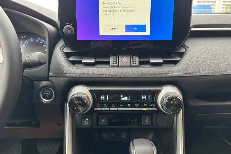 Toyota RAV4 din 2025 cu 7 km - oferta TOY167141 - foto 17