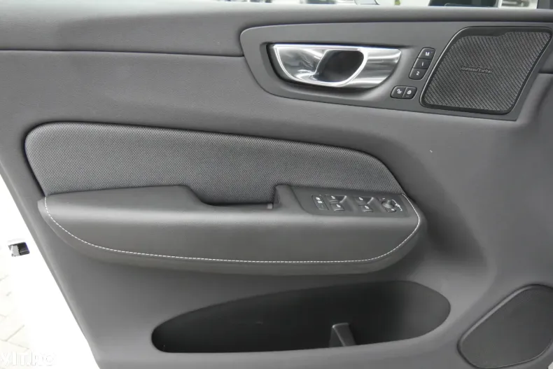 Volvo XC60 din 2019 cu 132.956 km - oferta VOL167143 - foto 14