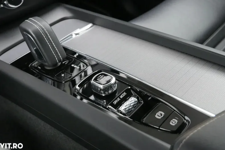 Volvo XC60 din 2019 cu 132.956 km - oferta VOL167143 - foto 26