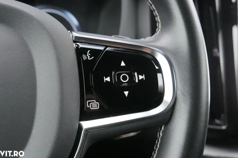 Volvo XC60 din 2019 cu 132.956 km - oferta VOL167143 - foto 33
