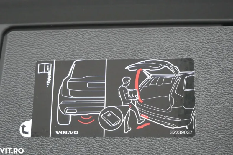 Volvo XC60 din 2019 cu 132.956 km - oferta VOL167143 - foto 37