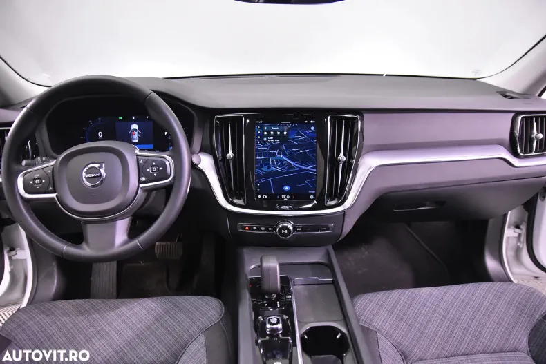 Volvo S60 din 2024 cu 30.200 km - oferta VOL167149 - foto 9