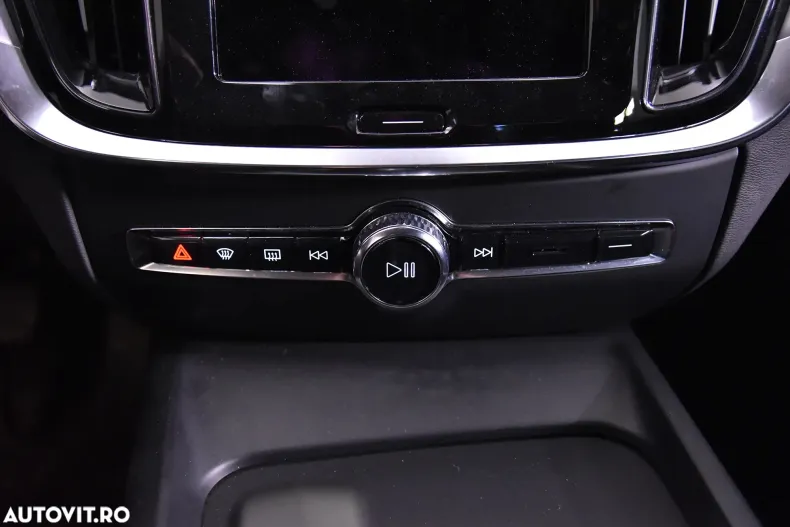 Volvo S60 din 2024 cu 30.200 km - oferta VOL167149 - foto 17