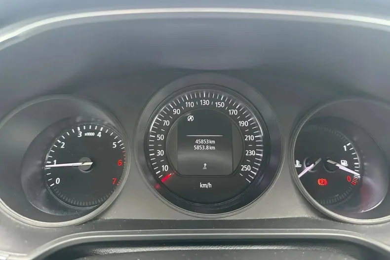 Renault Megane din 2020 cu 45.853 km - oferta REN167160 - foto 6