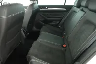 Volkswagen Passat din 2021 cu 75.472 km - oferta VOL167170 - foto 10