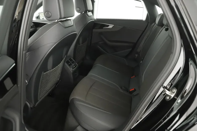 Audi A4 din 2022 cu 49.877 km - oferta AUD167172 - foto 10