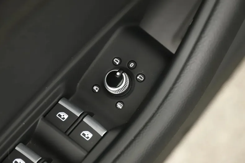 Audi A4 din 2022 cu 49.877 km - oferta AUD167172 - foto 14