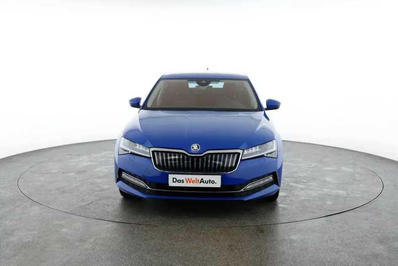 Skoda Superb din 2022 cu 56.470 km - oferta SKO167177 - foto 2