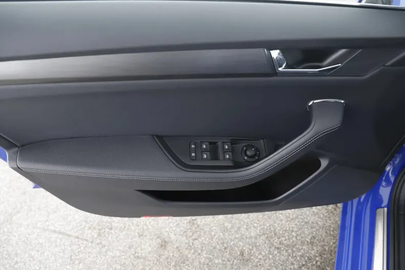 Skoda Superb din 2022 cu 56.470 km - oferta SKO167177 - foto 17