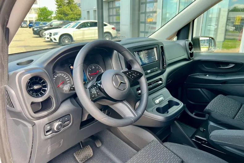Mercedes-Benz Vito din 2024 cu 7 km - oferta MER167193 - foto 9