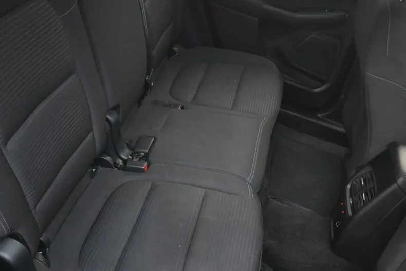 Ford Kuga din 2020 cu 80.421 km - oferta FOR167198 - foto 9