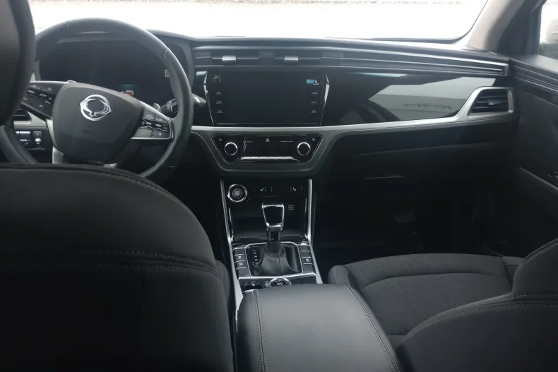 Ssangyong Korando din 2024 cu 5.200 km - oferta SSA167199 - foto 13