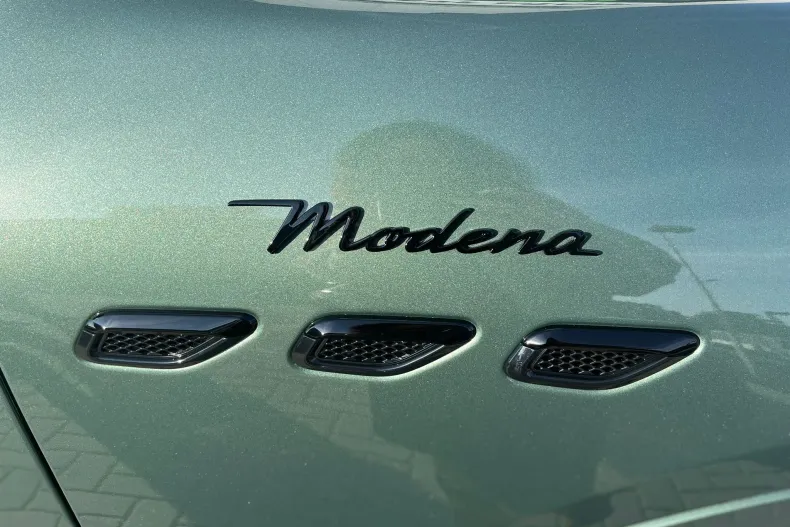 Maserati Grecale din 2025 cu 1 km - oferta MAS167208 - foto 7