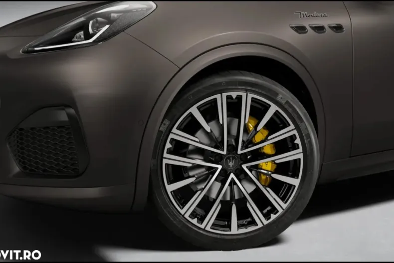 Maserati Grecale din 2025 cu 6 km - oferta MAS167210 - foto 4