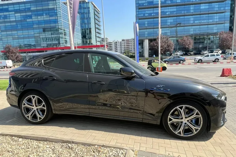 Maserati Levante din 2022 cu 47.690 km - oferta MAS167213 - foto 11