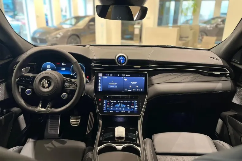 Maserati Grecale din 2024 cu 1 km - oferta MAS167215 - foto 9