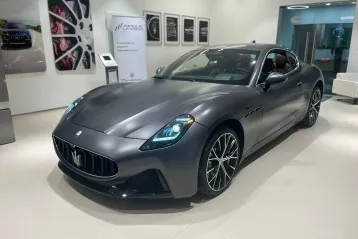 Maserati Granturismo din 2023 - oferta MAS167217