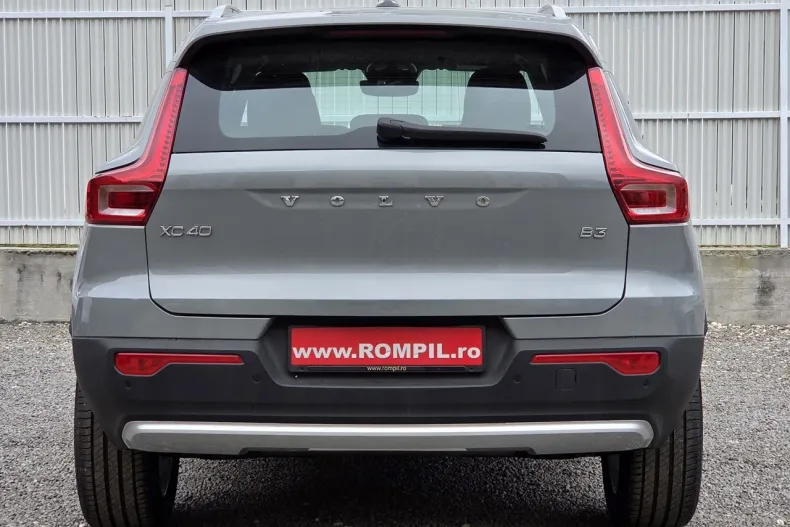 Volvo XC40 din 2025 cu 7.190 km - oferta VOL167219 - foto 5