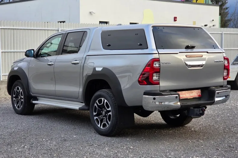 Toyota Hilux din 2025 cu 6.110 km - oferta TOY167220 - foto 4