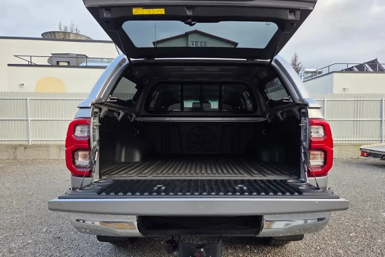 Toyota Hilux din 2025 cu 6.110 km - oferta TOY167220 - foto 7