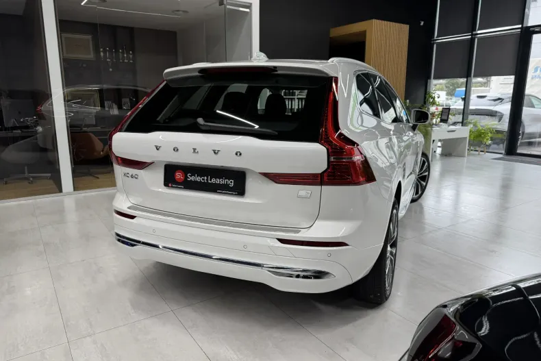 Volvo XC60 din 2021 cu 32.000 km - oferta VOL167226 - foto 2