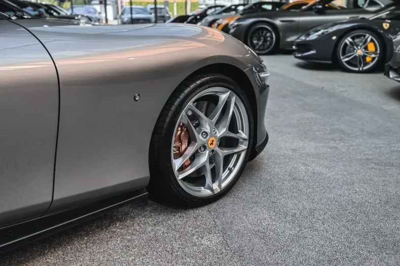 Ferrari Roma din 2021 cu 18.000 km - oferta FER167230 - foto 8