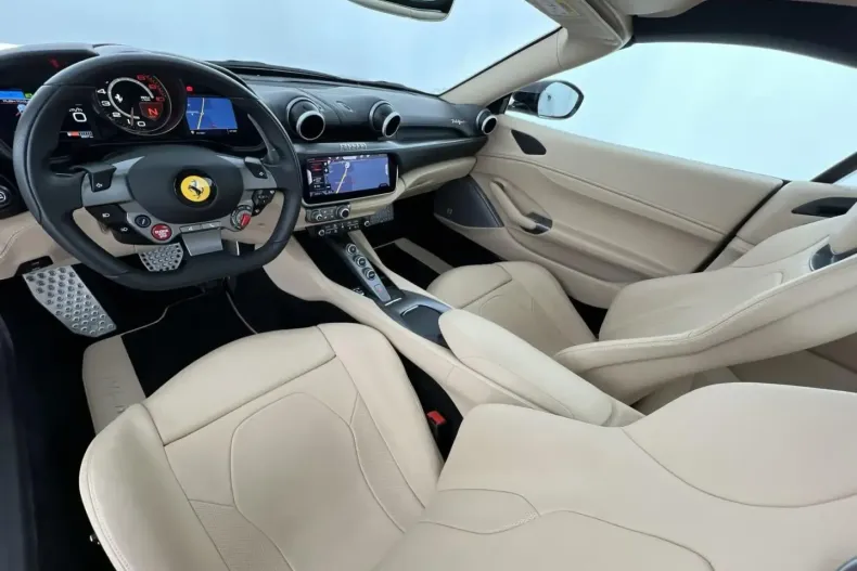 Ferrari Portofino din 2022 cu 9.600 km - oferta FER167240 - foto 12