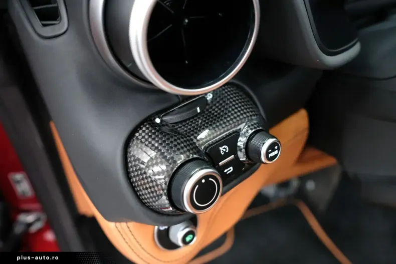 Ferrari Portofino din 2021 cu 39.750 km - oferta FER167241 - foto 23