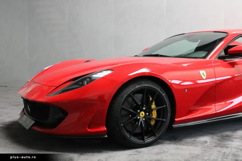Ferrari 812 din 2021 cu 6.300 km - oferta FER167242 - foto 4