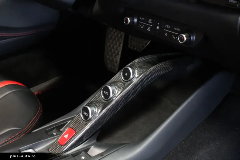 Ferrari 812 din 2021 cu 6.300 km - oferta FER167242 - foto 5