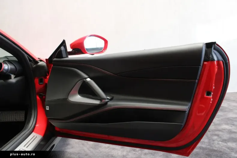 Ferrari 812 din 2021 cu 6.300 km - oferta FER167242 - foto 6