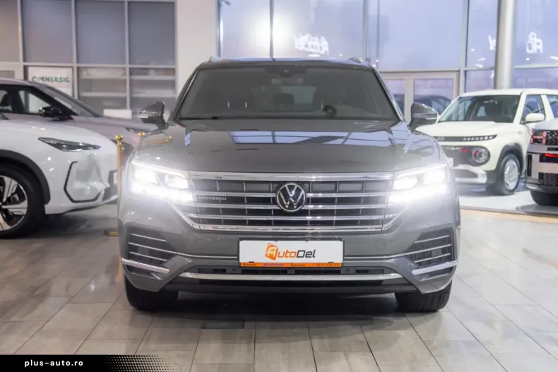 Volkswagen Touareg din 2022 cu 91.503 km - oferta VOL167251 - foto 2