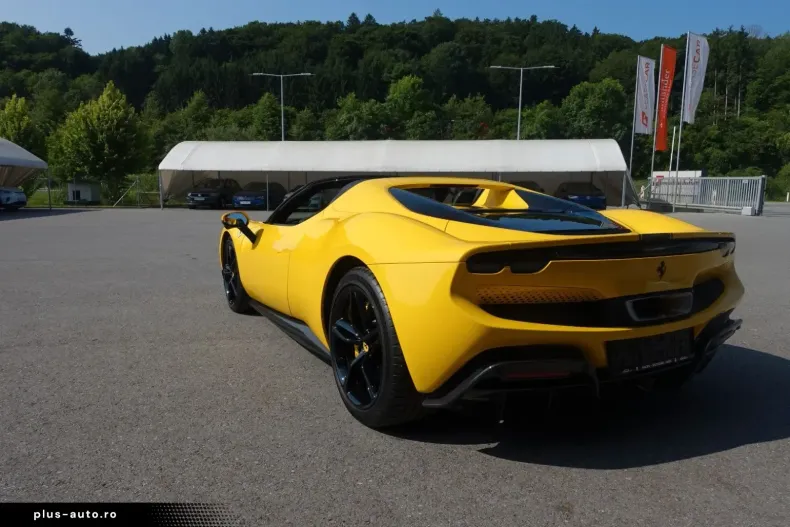 Ferrari 296 GTS din 2023 cu 18.900 km - oferta FER167257 - foto 7