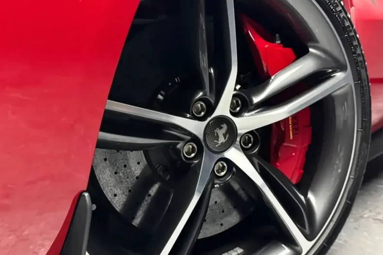 Ferrari 296 GTS din 2024 cu 6.125 km - oferta FER167258 - foto 3