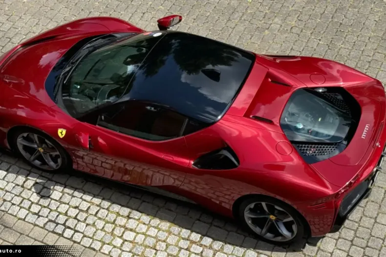 Ferrari SF90 din 2021 cu 5.800 km - oferta FER167263 - foto 5